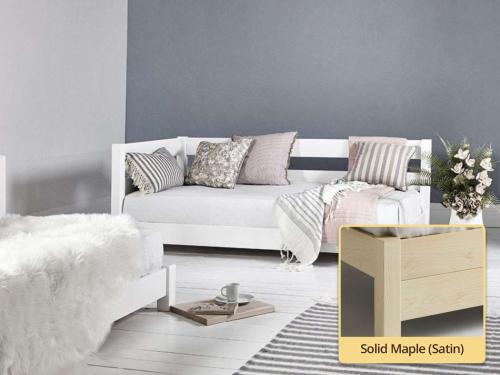 Modern Ohio Day Bed solid maple