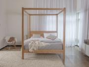classic four poster bed front view